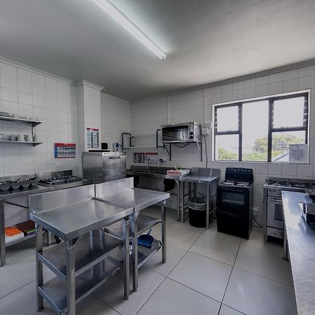 Zzzone Boutique Hostel Германус Екстер'єр фото