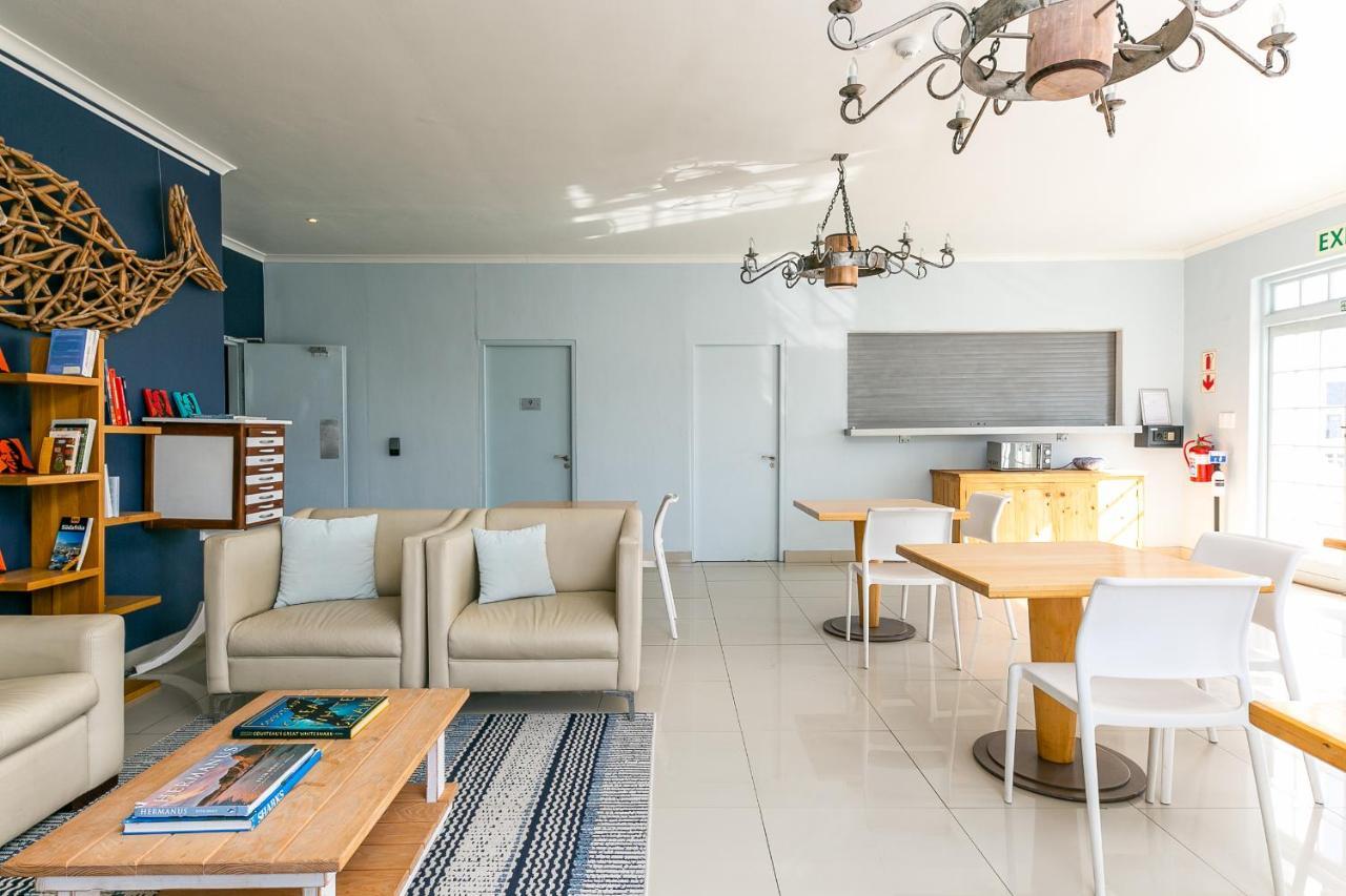 Zzzone Boutique Hostel Германус Екстер'єр фото
